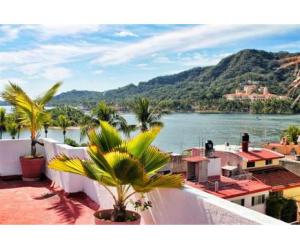 Hotel in Tropical Paradise