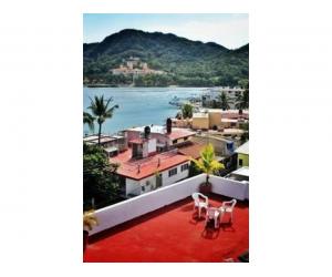 Hotel in Tropical Paradise