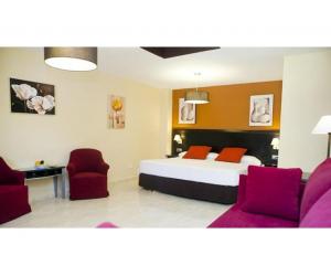 Hotel for sale Fuengirola, Costa del Sol, Spain Ref BEH1027